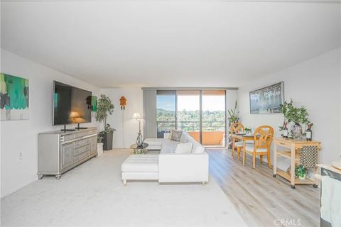 Photo of 24055 Paseo Del Lago #1106, Laguna Woods, CA 92637 (MLS # PW25251845)