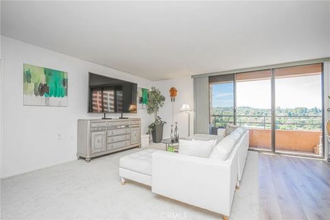 Tiny photo for 24055 Paseo Del Lago #1106, Laguna Woods, CA 92637 (MLS # PW25251845)