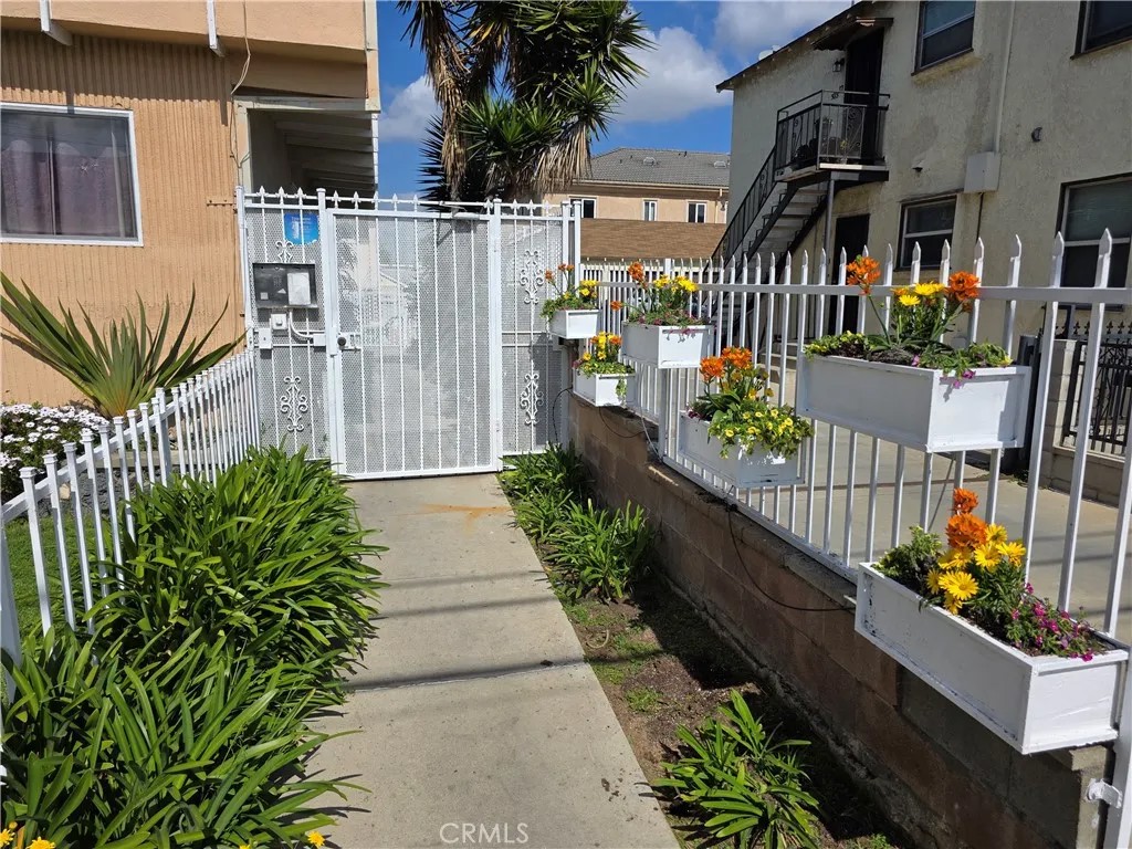 511 Venice Way