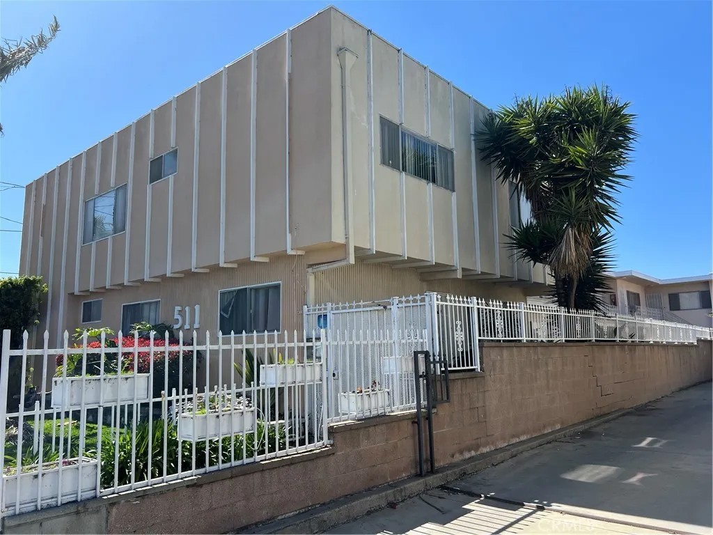 511 Venice Way