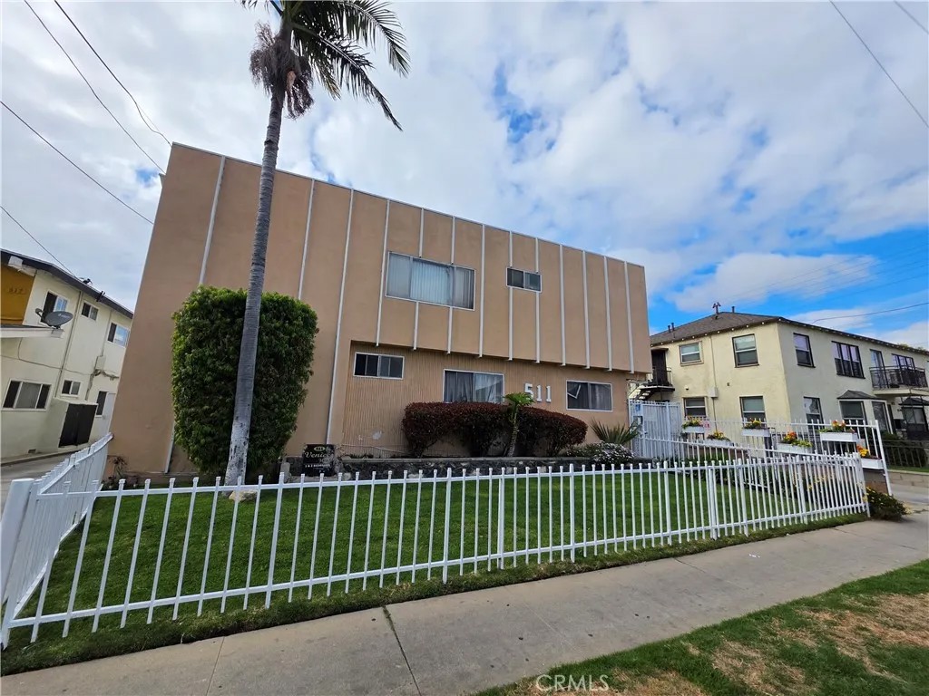 511 Venice Way