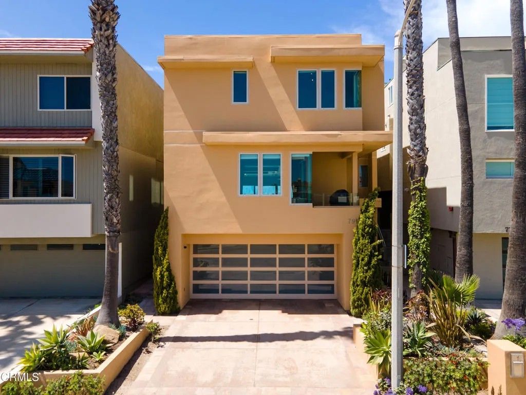 Photo of 791 Mandalay Beach Road, Oxnard, CA 93035 (MLS # V1-36226)
