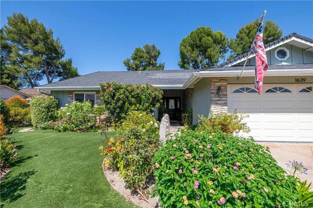 1639 Alderwood