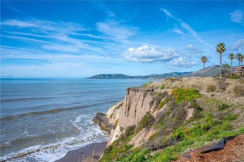 Tiny photo for 2727 Shell Beach Road #135, Pismo Beach, CA 93449 (MLS # SC25248458)