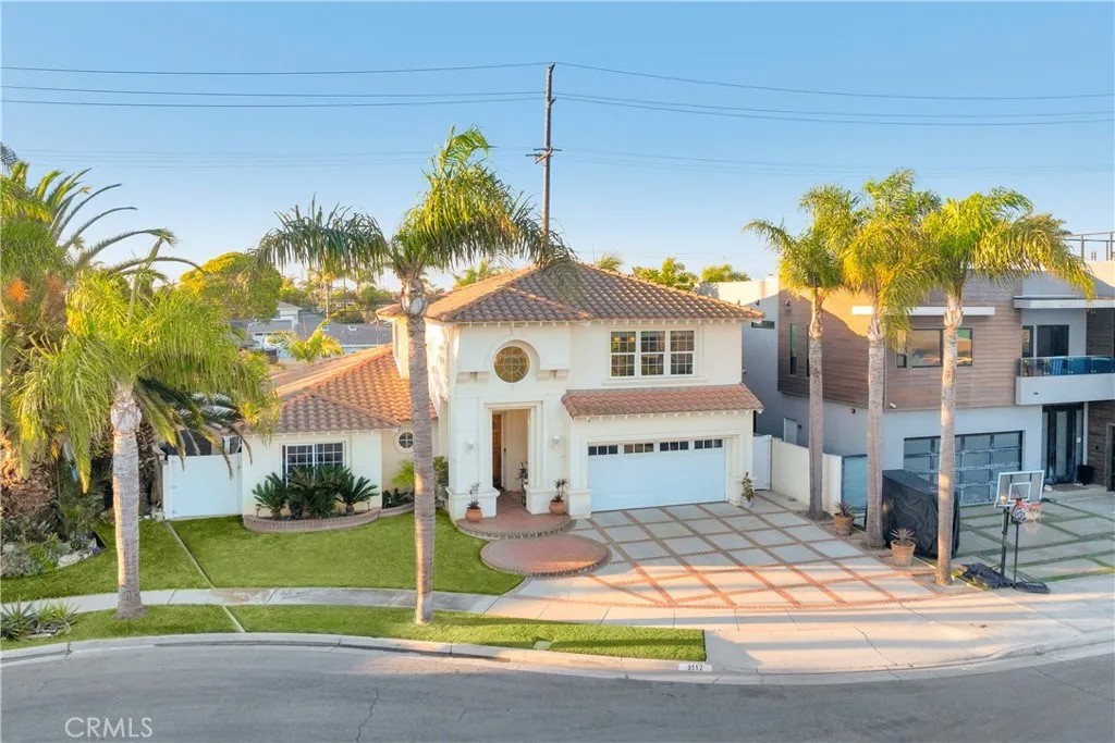 9112 Playa Drive