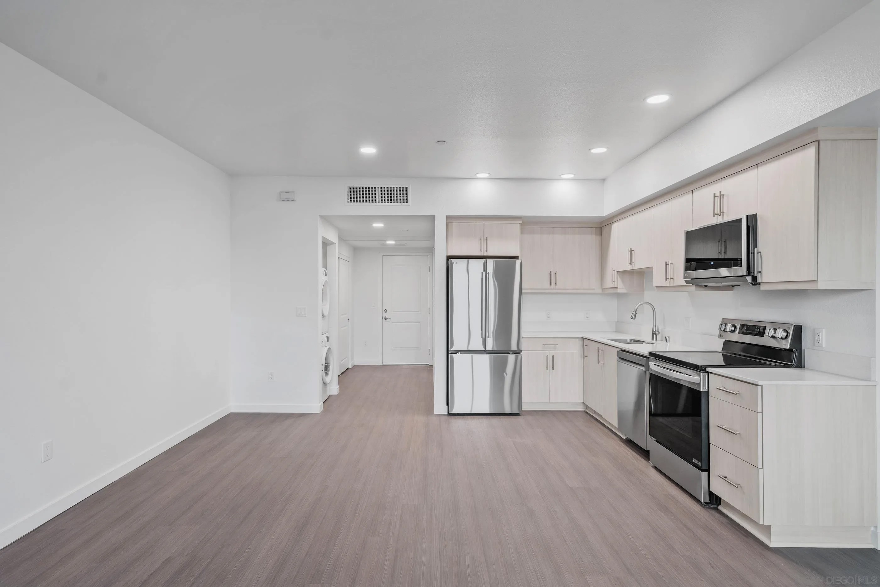 2724 El Cajon Blvd 604