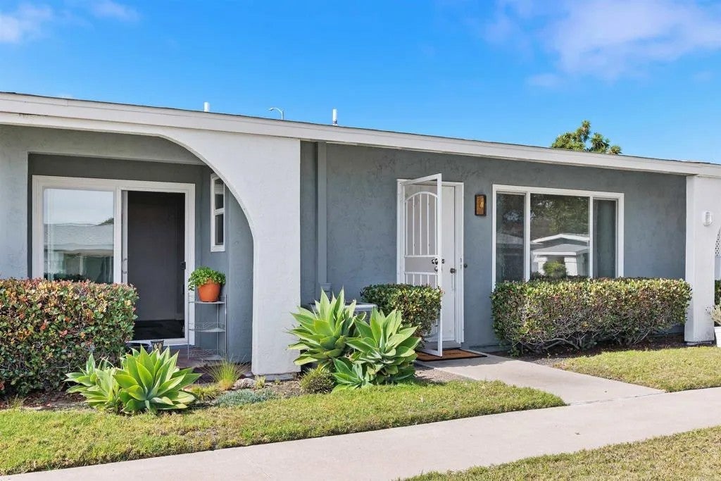 Photo of 3613 Brandywine ST, Oceanside, CA 92057 (MLS # NDP2609642)