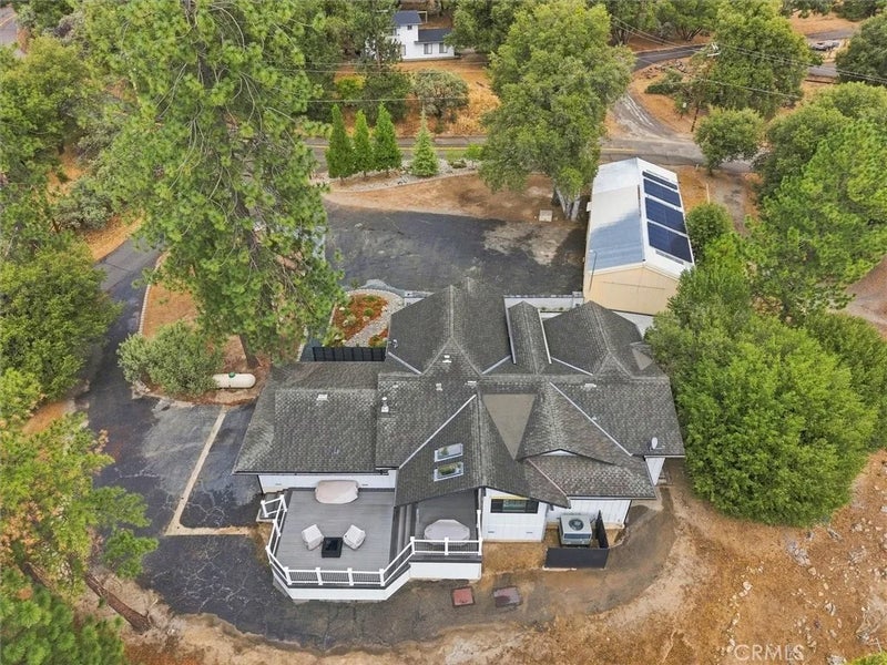 51291 Buckskin Lane