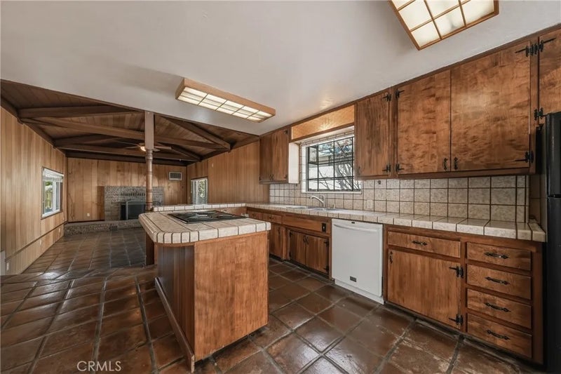 4262 Country Club