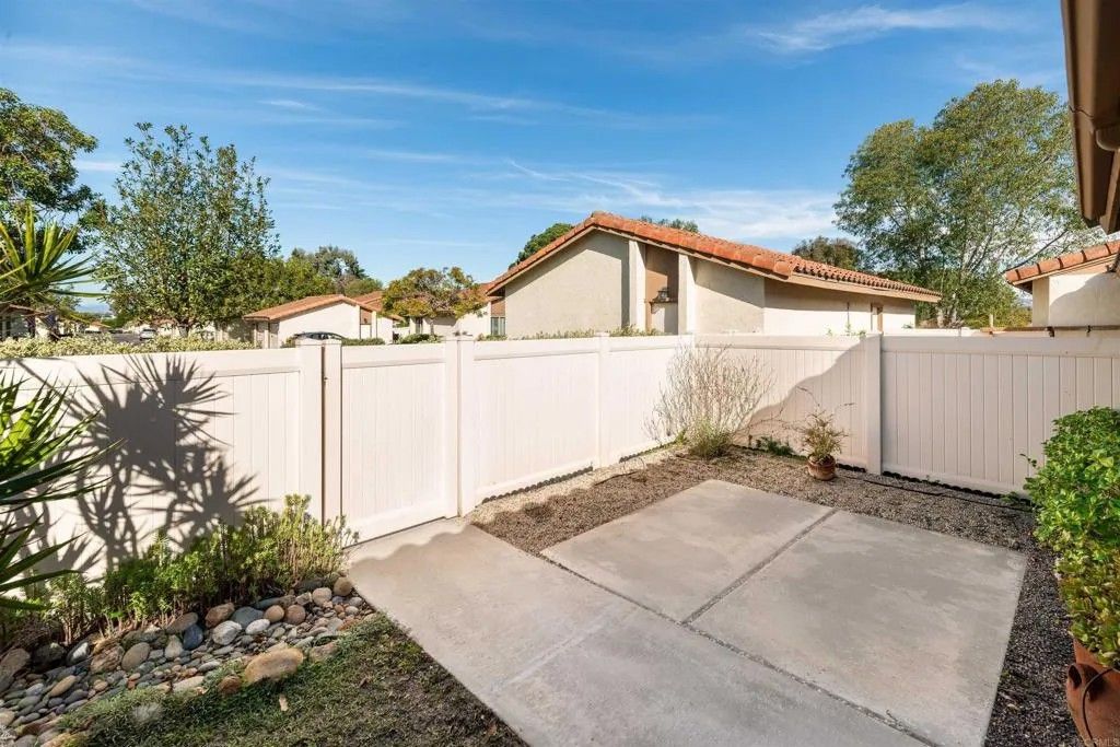 Photo of 1866 Pleasantdale Lane, Encinitas, CA 92024 (MLS # NDP2600465)