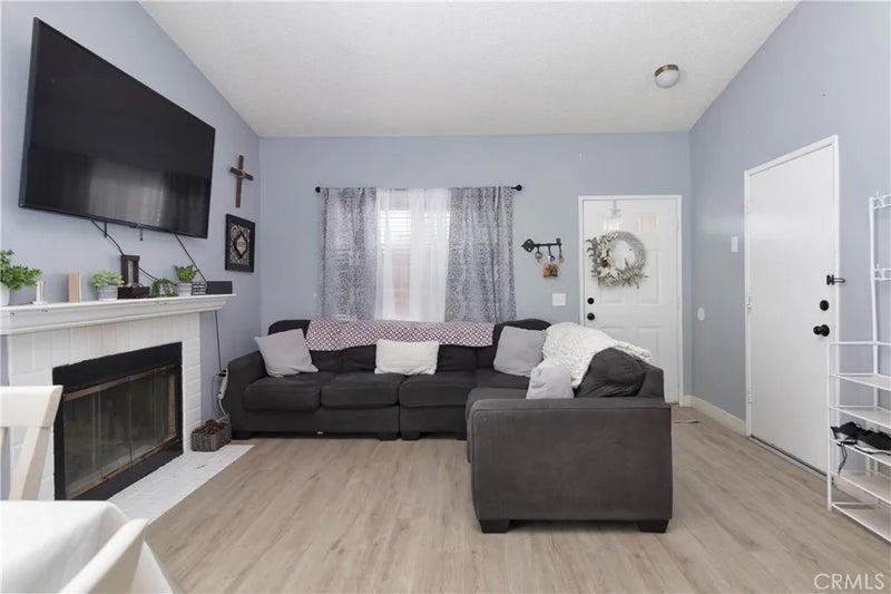 9155 Cherrywood