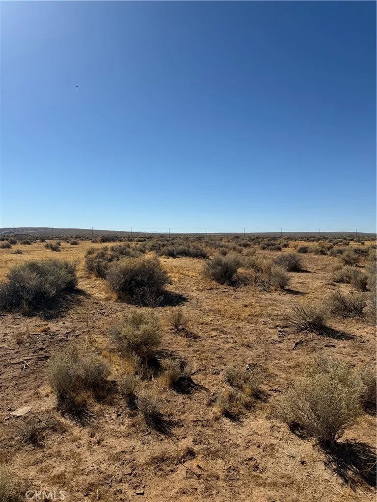 Photo of 0 Moss Ave, California City, CA 93504 (MLS # HD26218257)