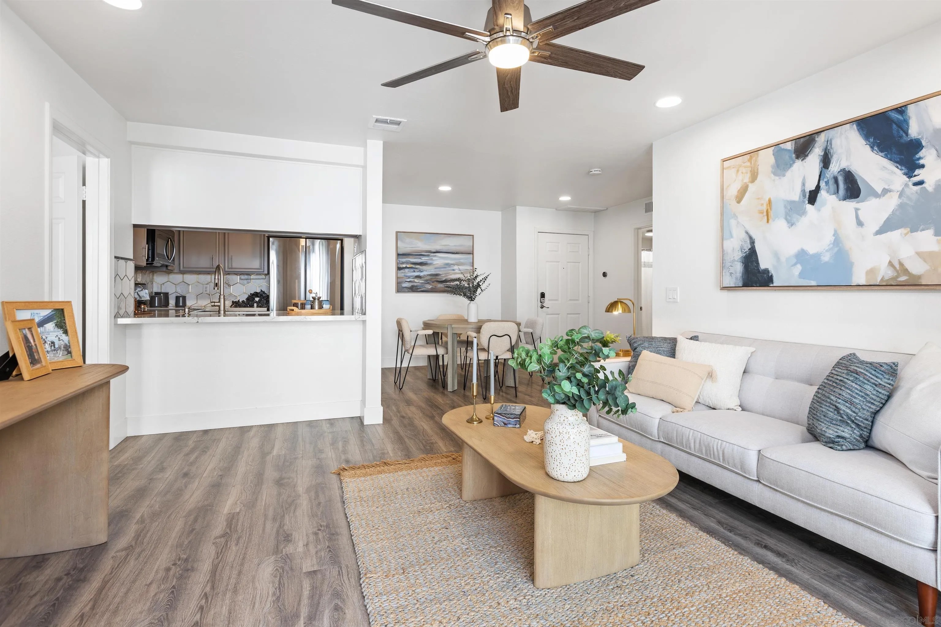 3078 Broadway 214
