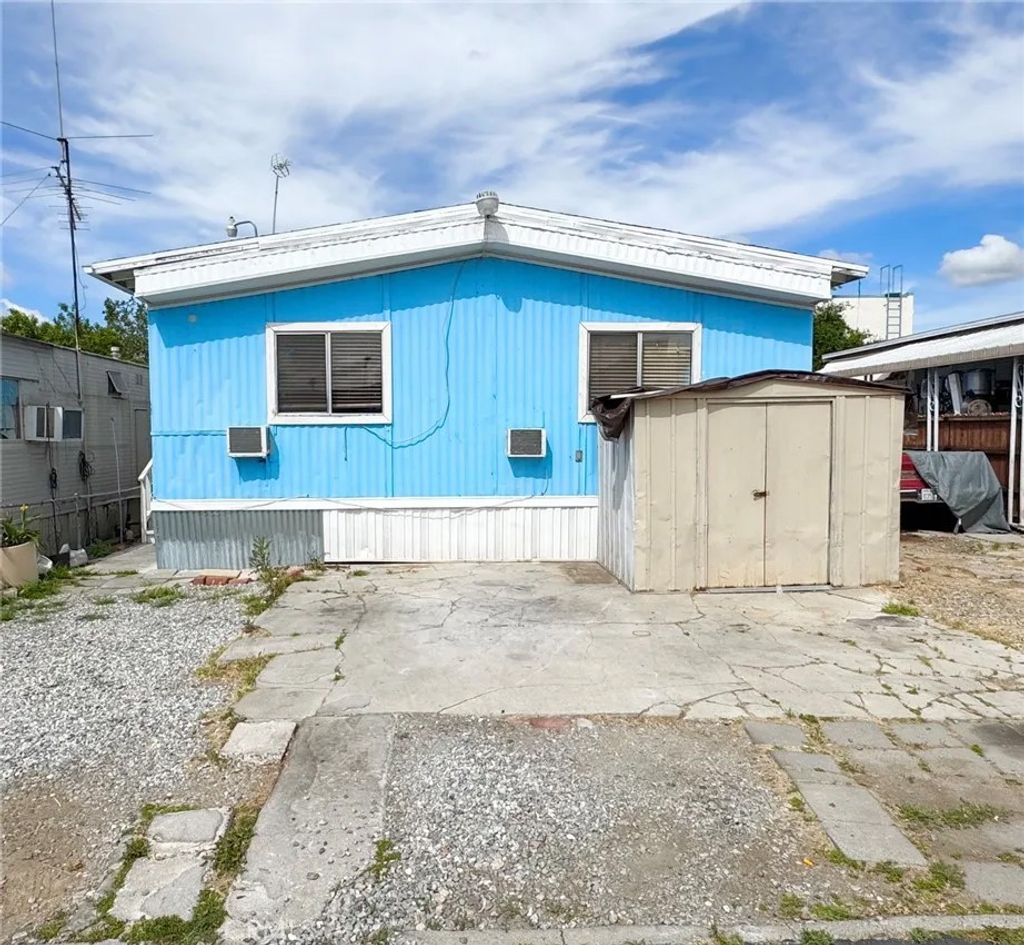 Photo of 402 E Foothill Blvd #59, Pomona, CA 91767 (MLS # CV26087899)