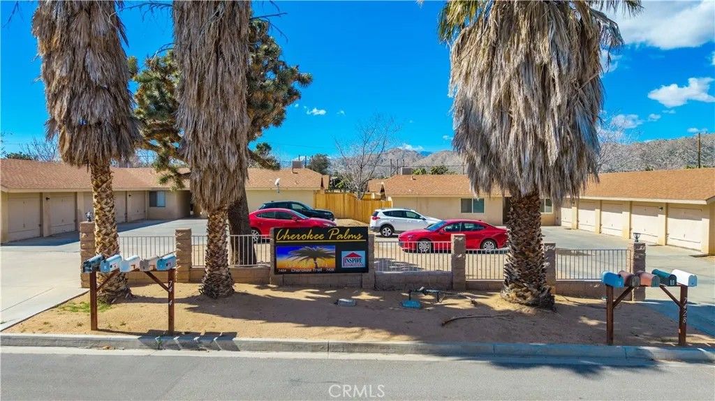 Photo of 7428 Cherokee, Yucca Valley, CA 92284 (MLS # JT26047498)