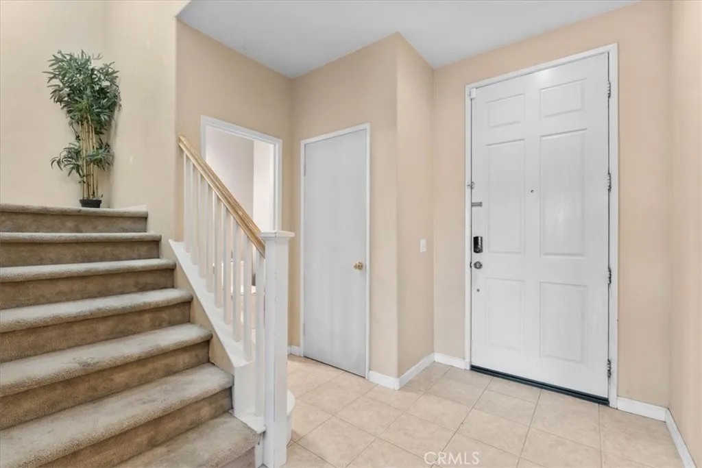 1474 Albillo Loop