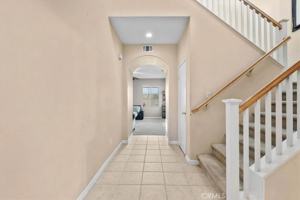 1474 Albillo Loop