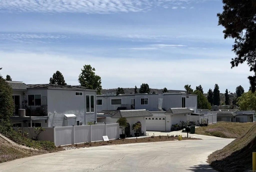 Photo of 1640 Maple Dr #28, Chula Vista, CA 91911 (MLS # PTP2603086)