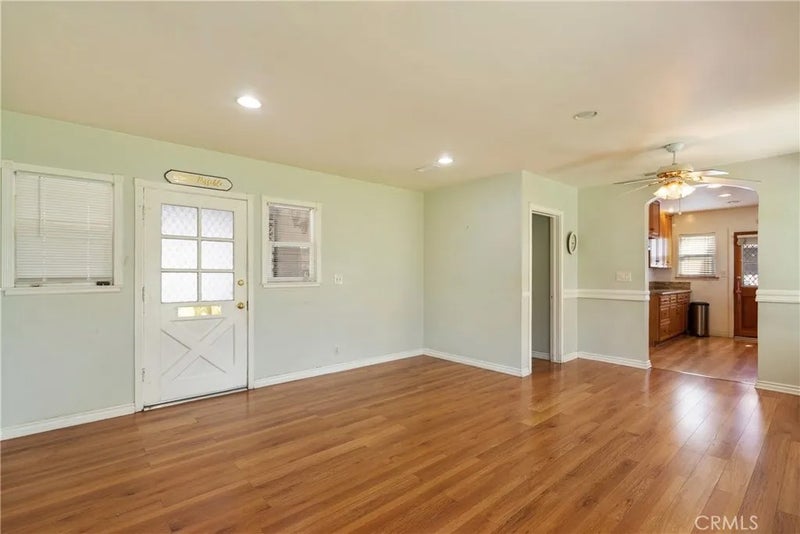 10433 La Serna Drive