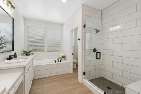 Tiny photo for 37672 Oxford Drive, Murrieta, CA 92562 (MLS # SW26100592)