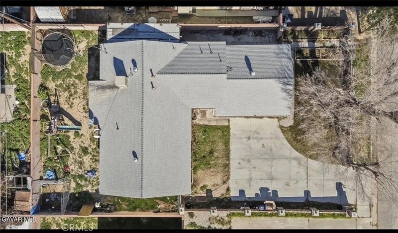 3355 Camden