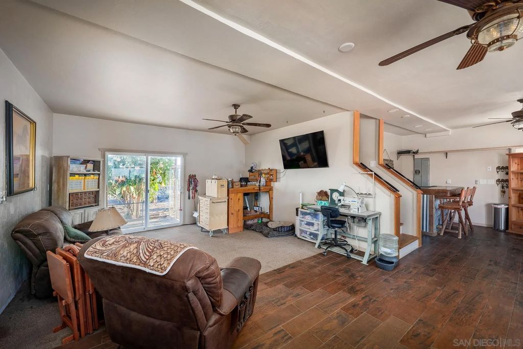 Photo of 31141 Saddleback Rd, Valley Center, CA 92082 (MLS # 250033520)