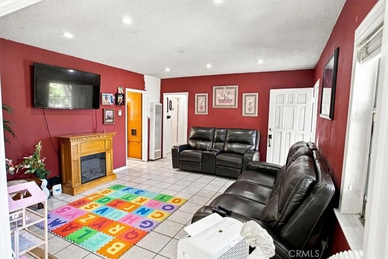 15475 Shadybend