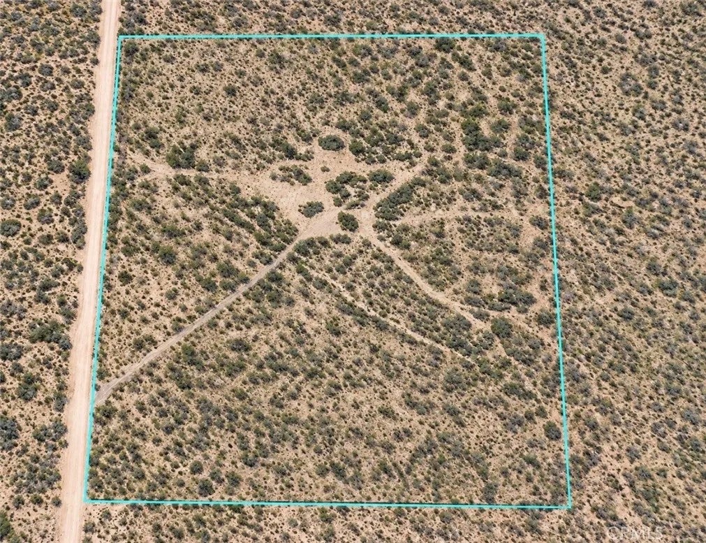 Photo of 51733 New Century RD, Essex, CA 92332 (MLS # CV26209426)