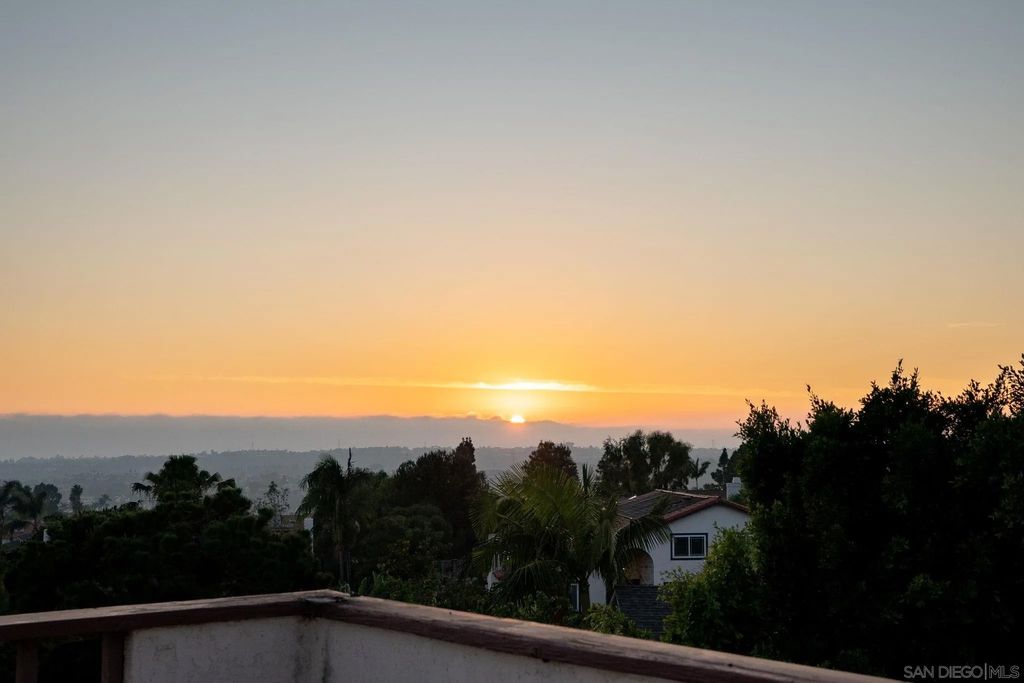 Photo of 2767 Vista Del Oro, Carlsbad, CA 92009 (MLS # 260007537)