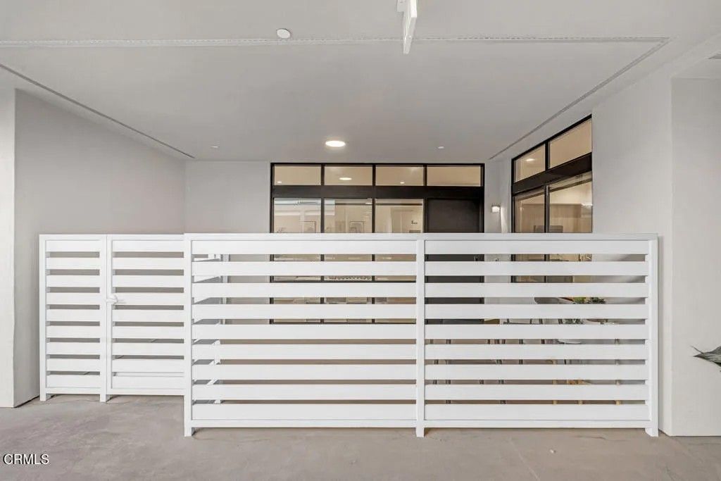 Photo of 178 S Euclid Avenue #310, Pasadena, CA 91101 (MLS # P1-25944)