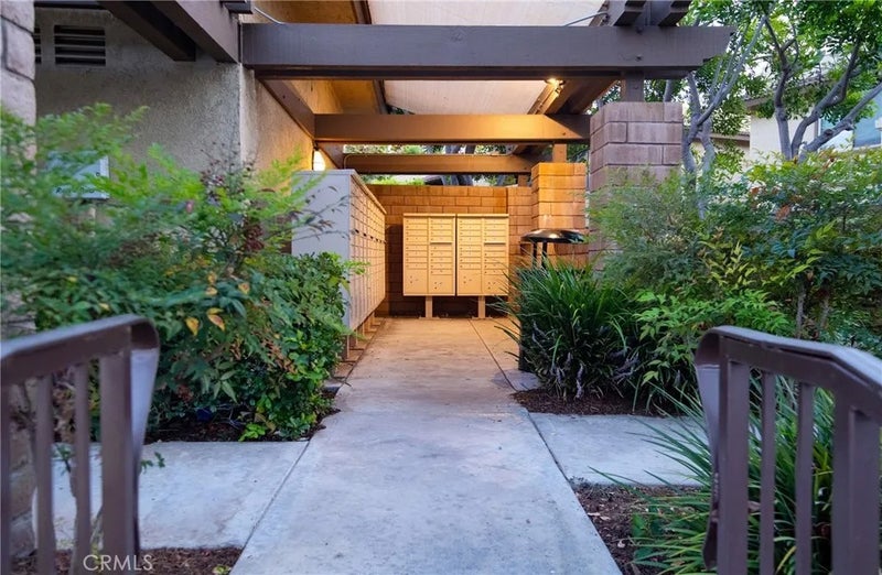 25173 Oak Canyon 4