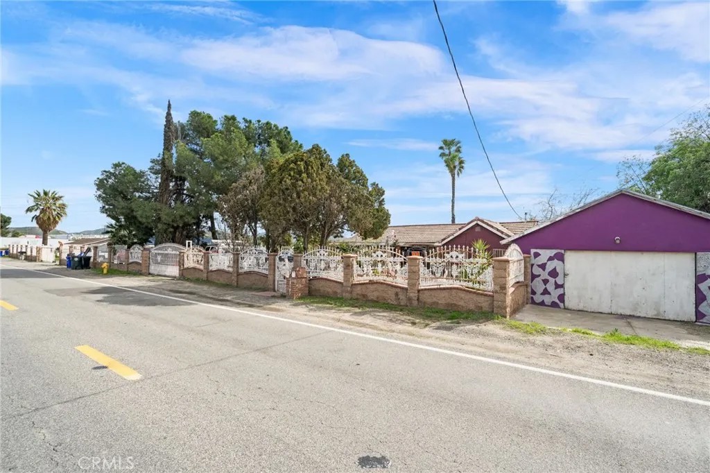 19597 Jurupa Avenue