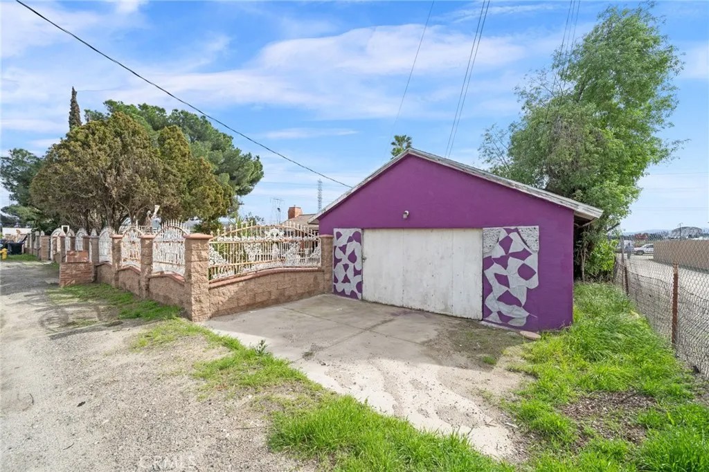 19597 Jurupa Avenue