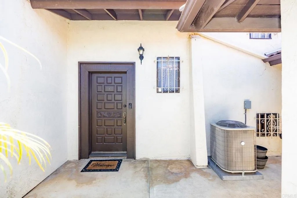 5406 Villas Drive