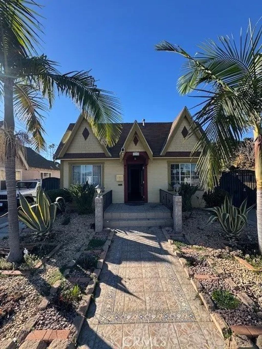 Photo of 15905 S Menlo Ave, Gardena, CA 90247 (MLS # SB26009727)