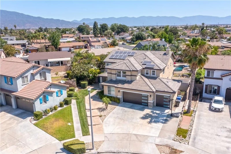 7505 Blue Mist Court