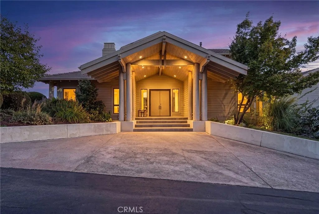14950 Eagle Ridge Dr