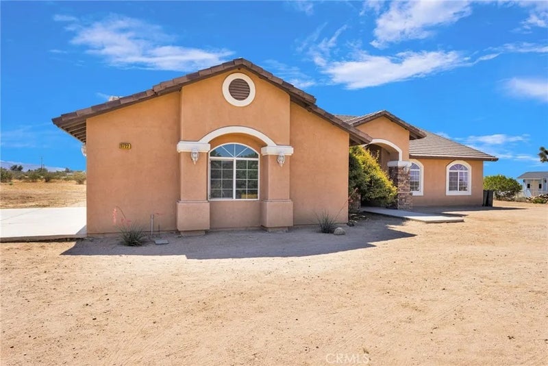 11722 Brookside Court
