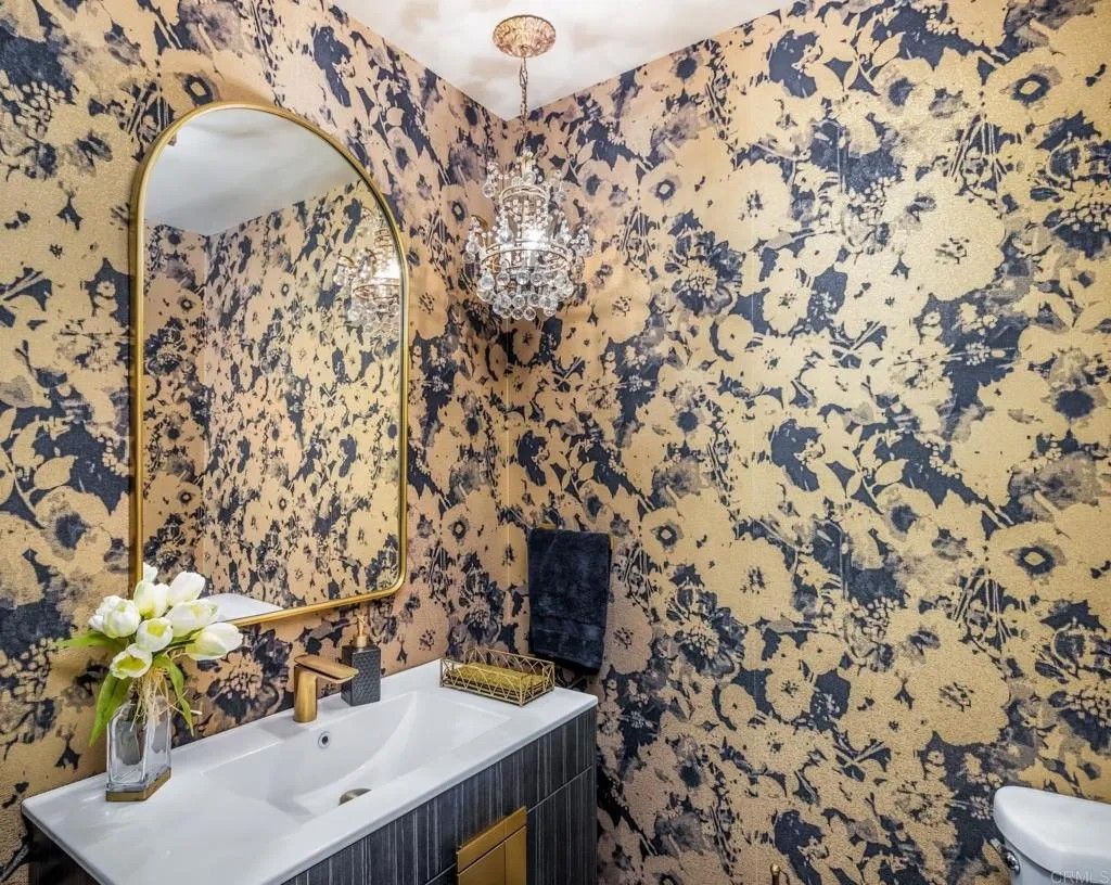 Photo of 7469 Via De Fortuna, Carlsbad, CA 92009 (MLS # NDP2601608)