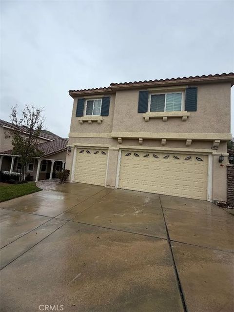 Photo of 28512 Meadow Heights Court, Canyon Country, CA 91387 (MLS # SR26027924)