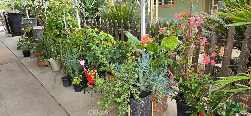 Photo of 30949 Palmetto Palm Avenue, Homeland, CA 92548 (MLS # IV26057149)