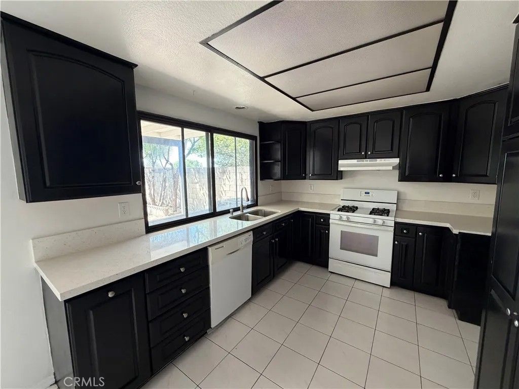 Photo of 1774 E Belmont Ave, Anaheim, CA 92805 (MLS # IV26078152)
