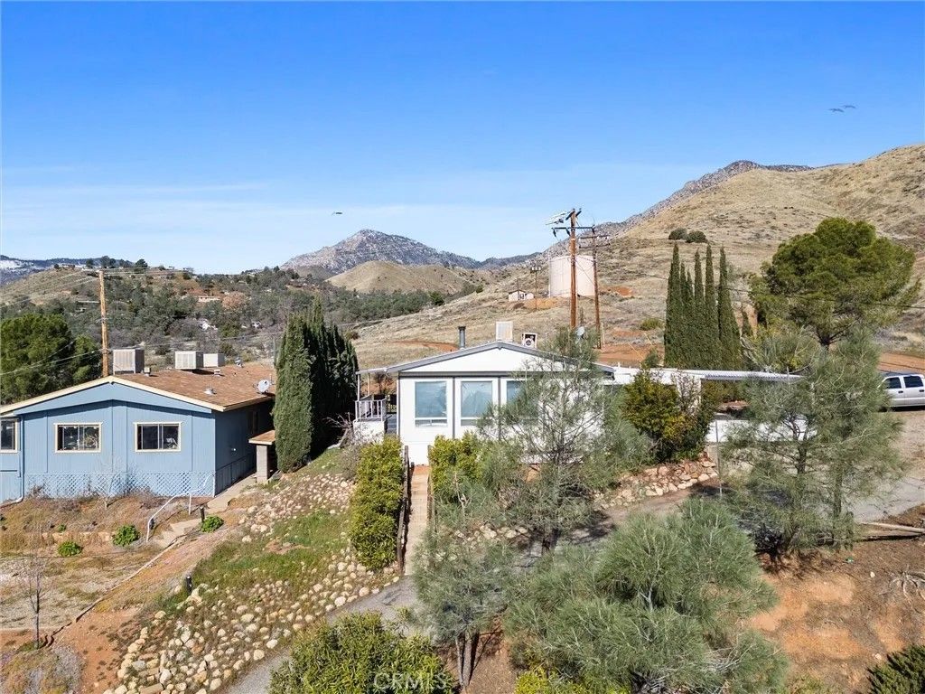 Photo of 117 Mac Hill, Wofford Heights, CA 93285 (MLS # NS26015253)