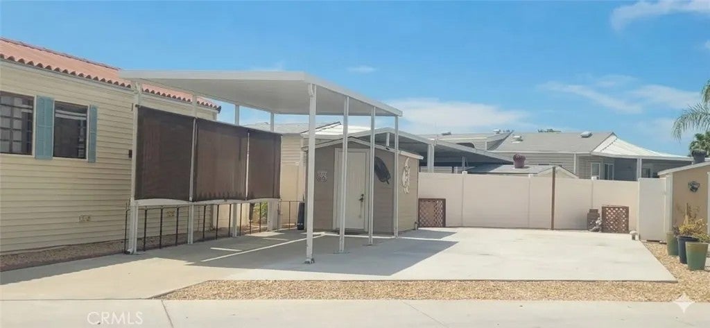 Photo of 1295 S Cawston Ave, Hemet, CA 92545 (MLS # SW26029753)