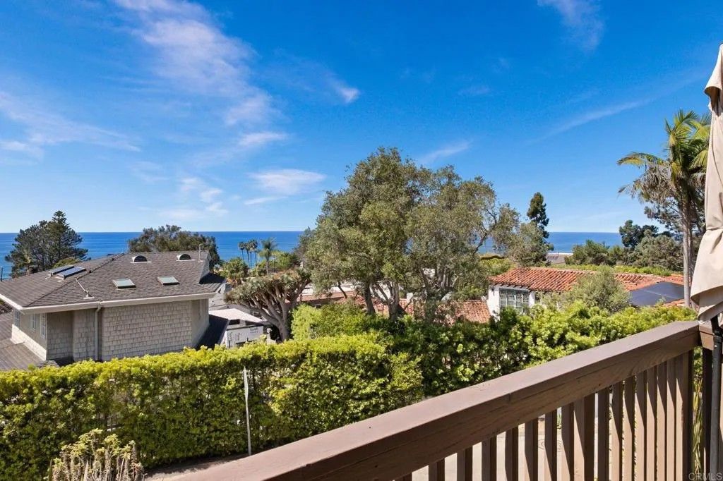 Photo of 1209 Luneta Drive, Del Mar, CA 92014 (MLS # NDP2510272)