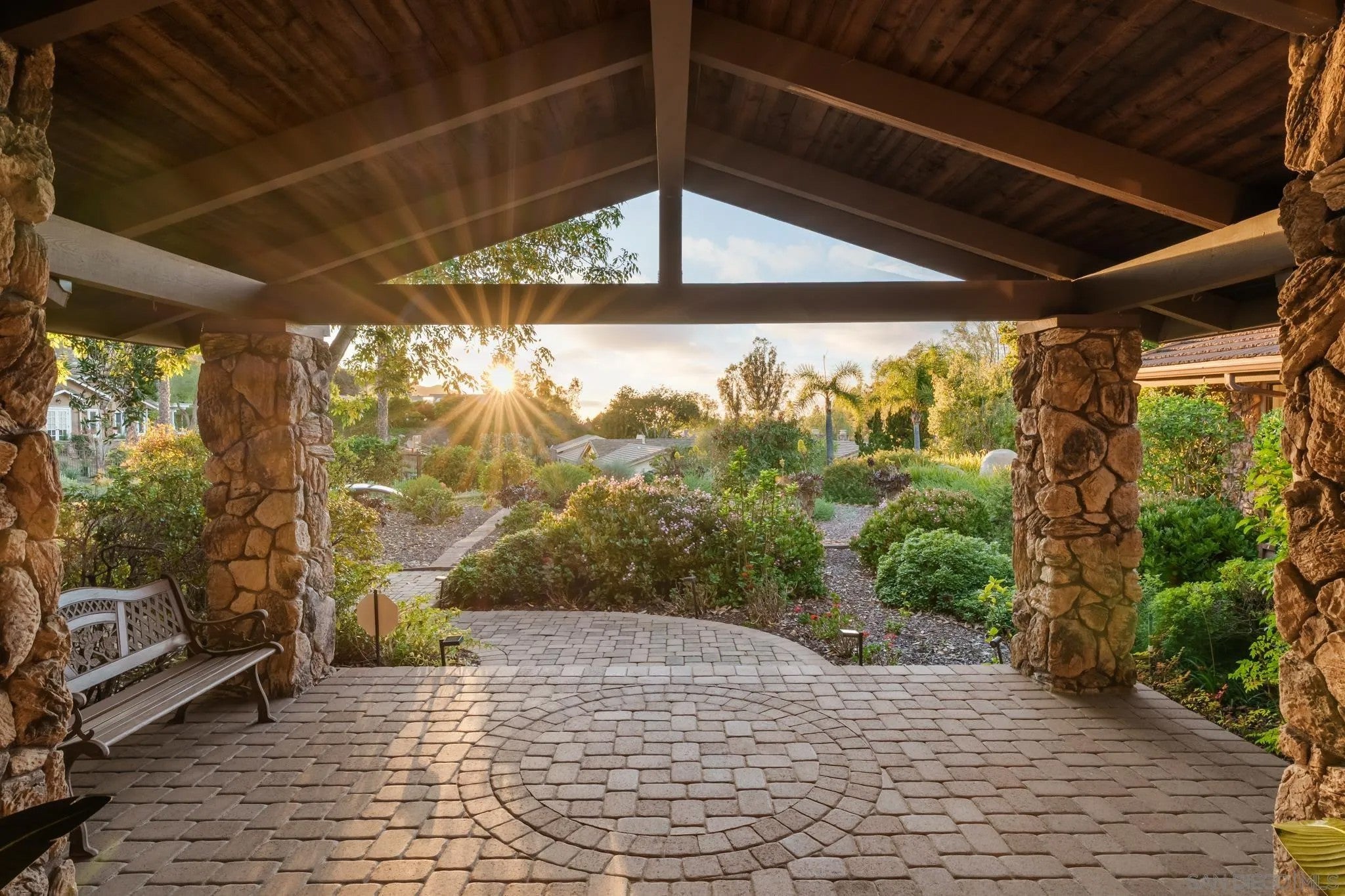 15943 Ranch Hollow Rd