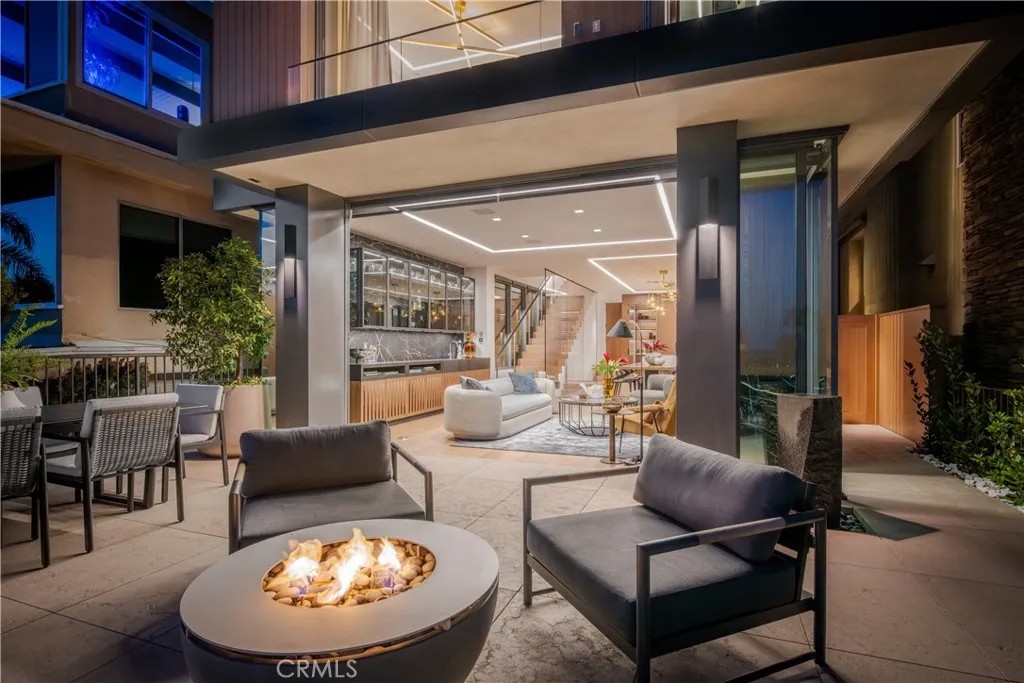 2516 Ocean Boulevard