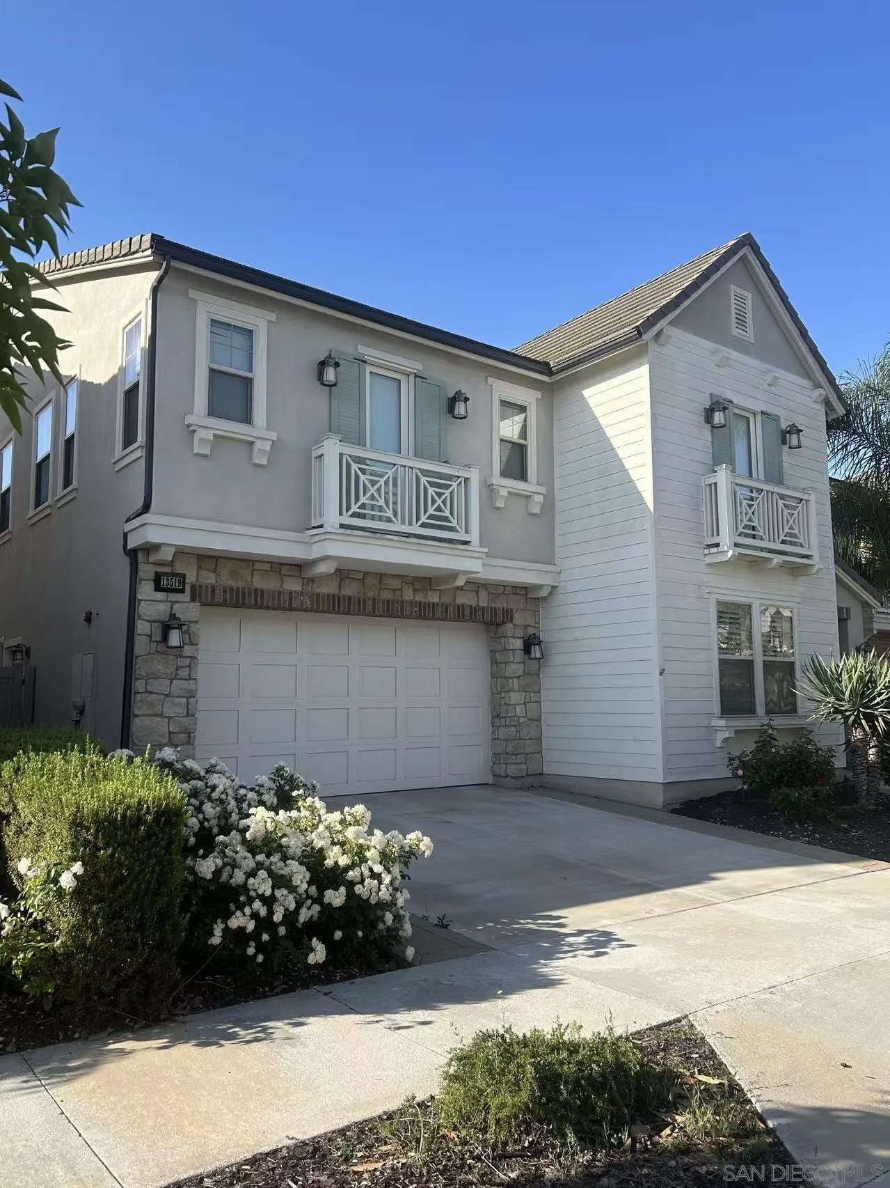 13519 Peach Tree Way