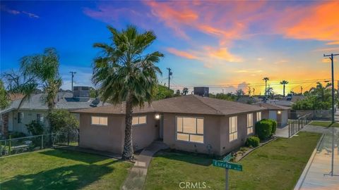 Photo of 1101 Eureka St, Bakersfield, CA 93305 (MLS # SR26054752)