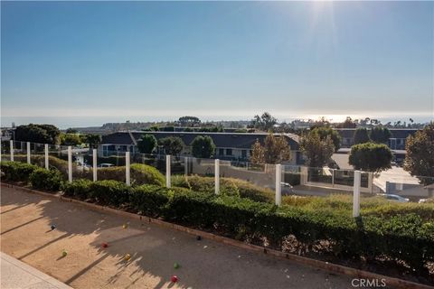 Tiny photo for 2245 Avenida Oliva, San Clemente, CA 92673 (MLS # PW25243415)